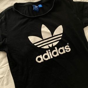 Adidas T-Shirt